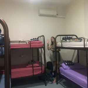 2* Guest house Apple Backpackers